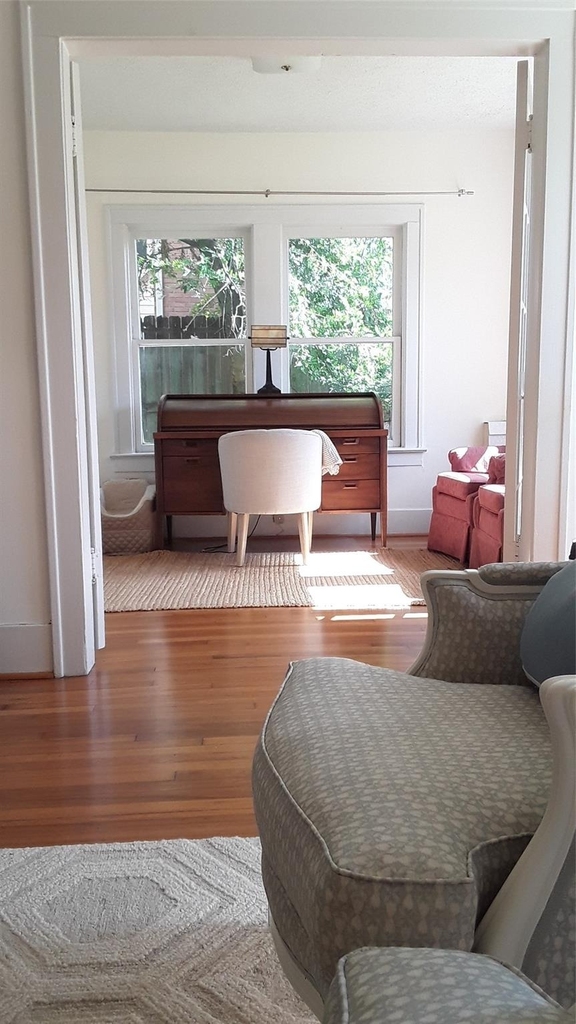 2311 Driscoll Street - Photo 9