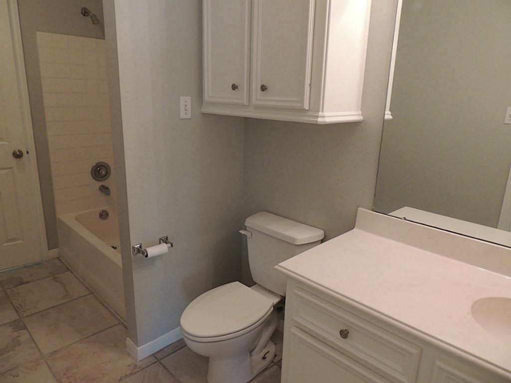 236 Canterbury Drive - Photo 11