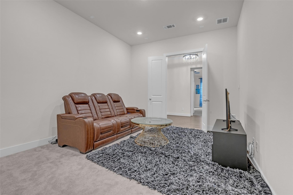 10922 Providence Court - Photo 29