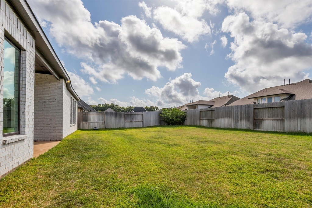 10922 Providence Court - Photo 38