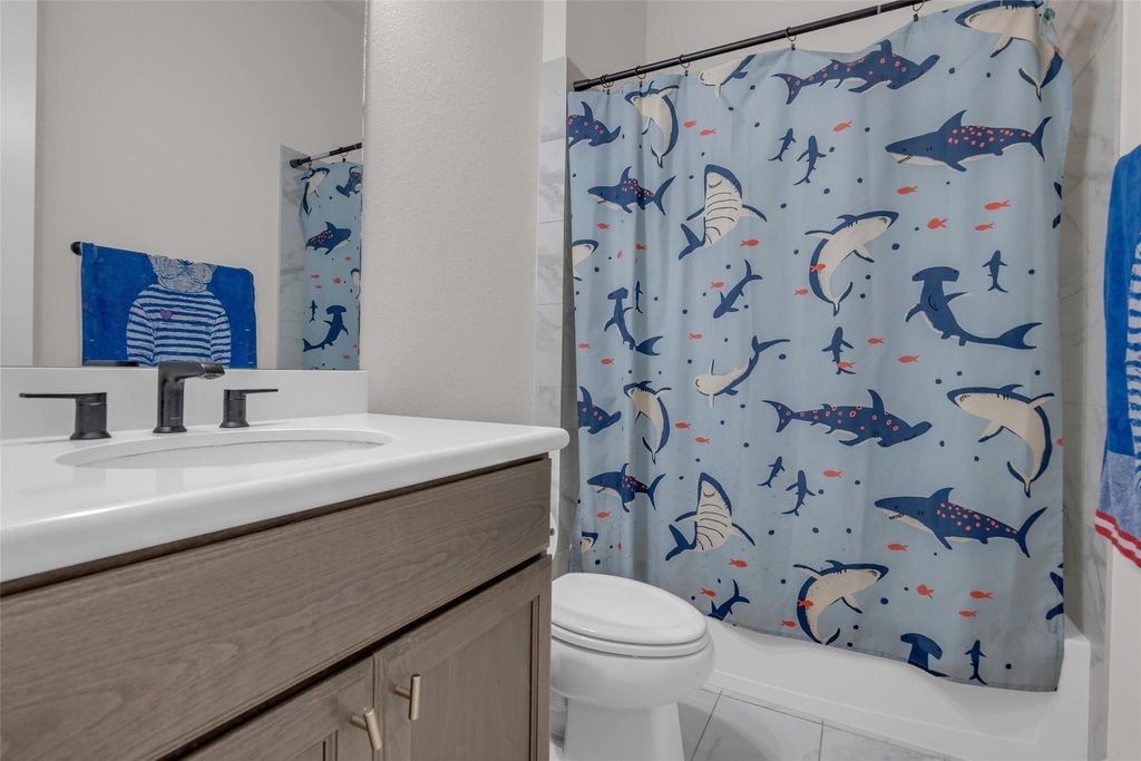 10922 Providence Court - Photo 33