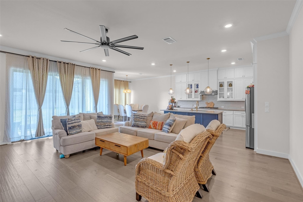 10922 Providence Court - Photo 10