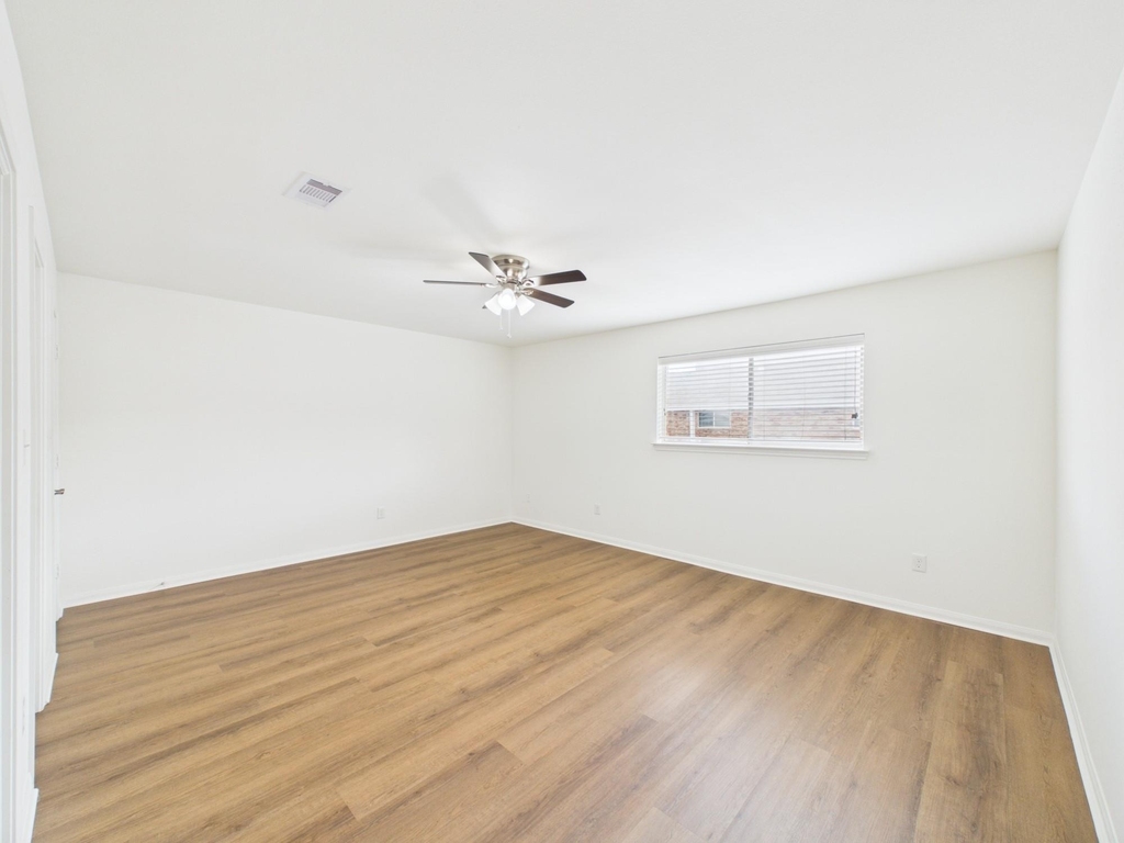 5343 Richmond Avenue - Photo 14