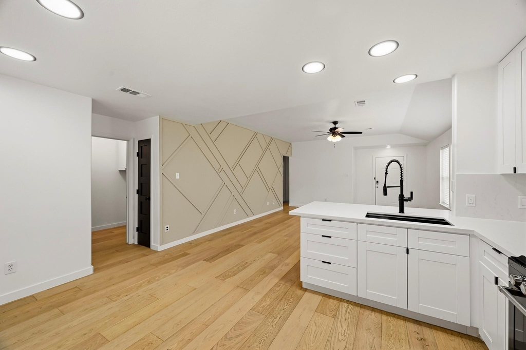 13510 Gospel Way - Photo 8