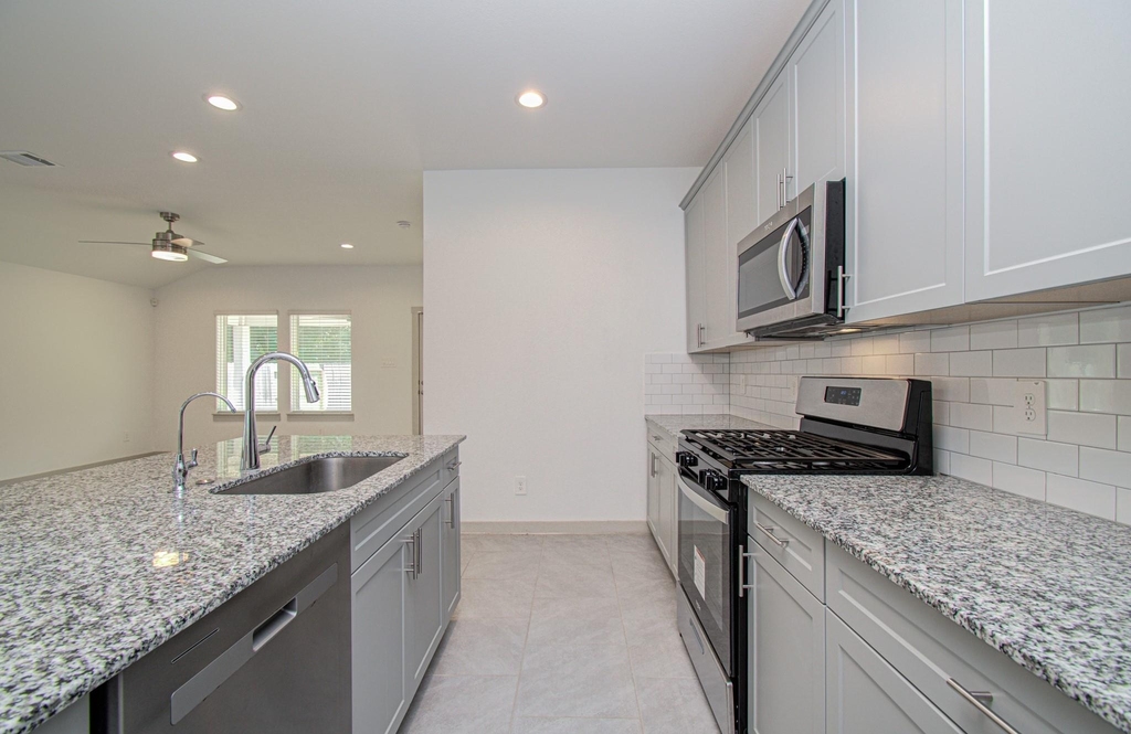 5047 Natchez Trace - Photo 25