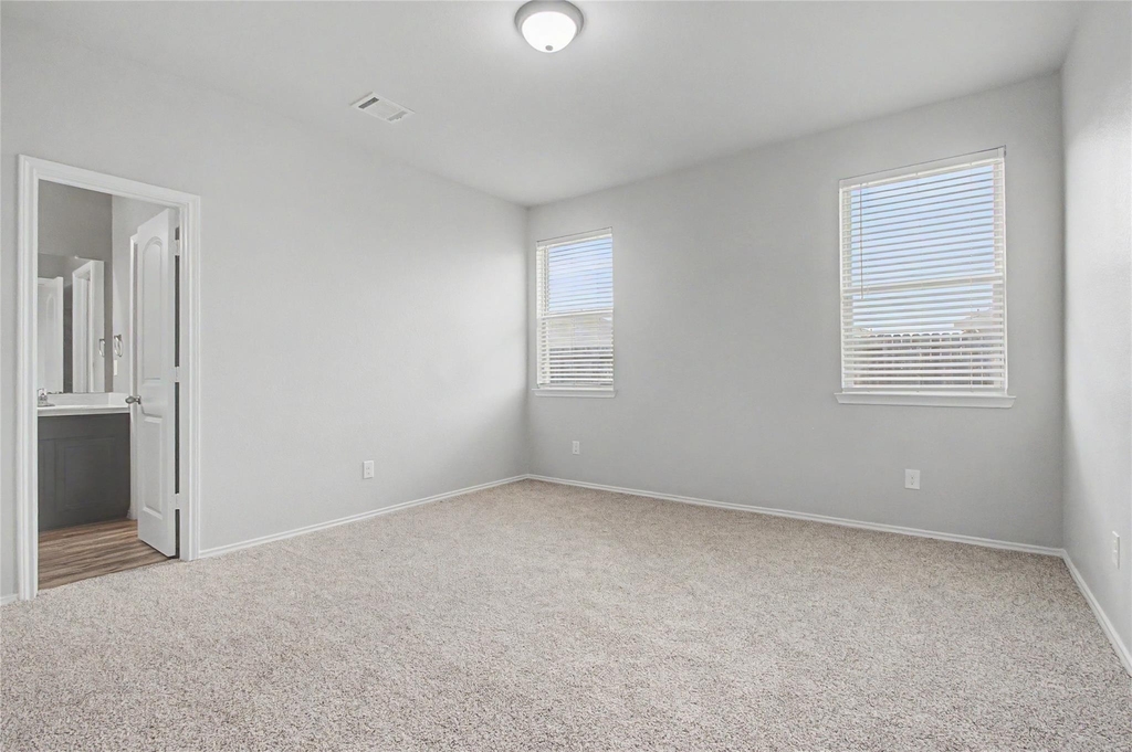 20926 Corisande Street - Photo 17