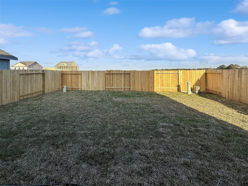 12430 Wild Strawberry Road - Photo 33