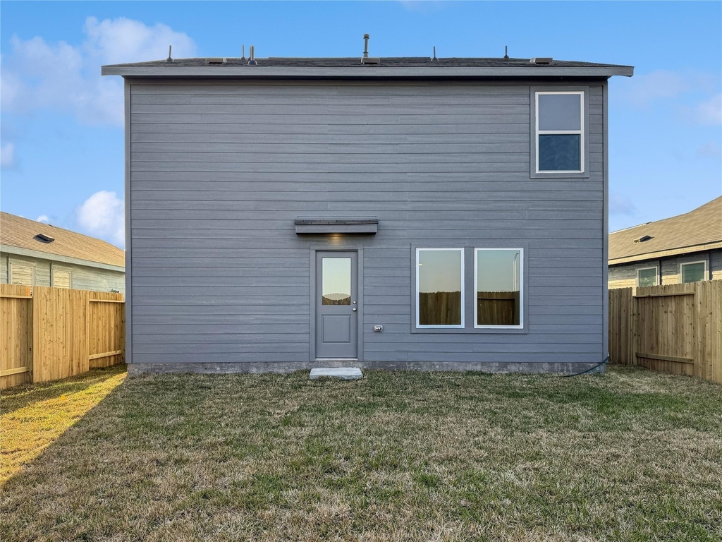 12430 Wild Strawberry Road - Photo 32