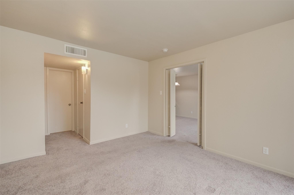 3045 Walnut Bend Lane - Photo 13