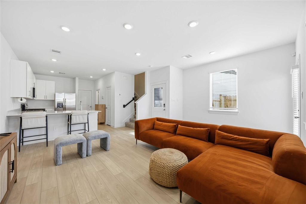 3614 Eclipse Court - Photo 7