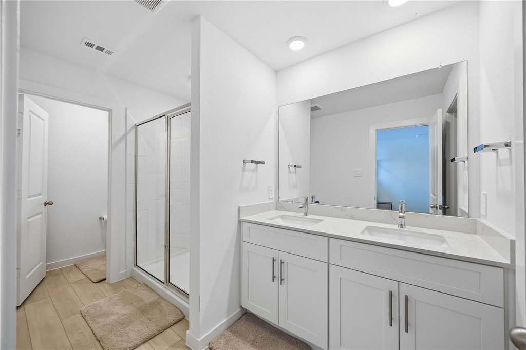 3614 Eclipse Court - Photo 14