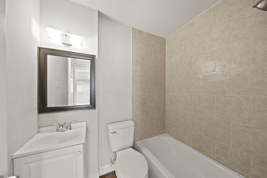 306 Pear Street - Photo 7