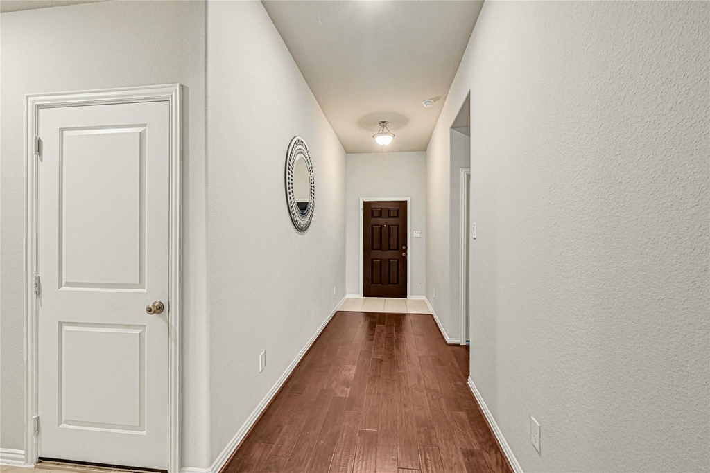8414 Victoria Springs Drive - Photo 3