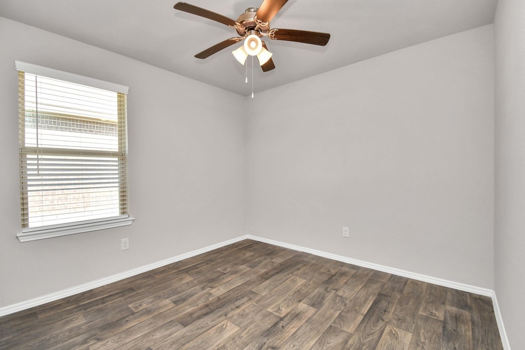 14206 West Rim Lane - Photo 34