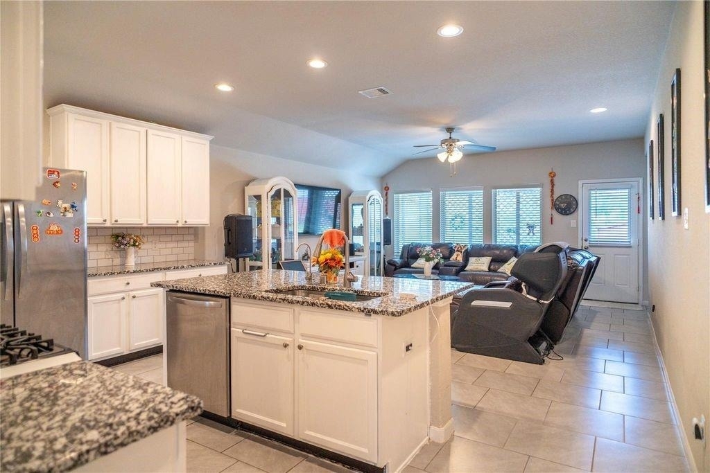 18226 Mulberry Spring Circle - Photo 7