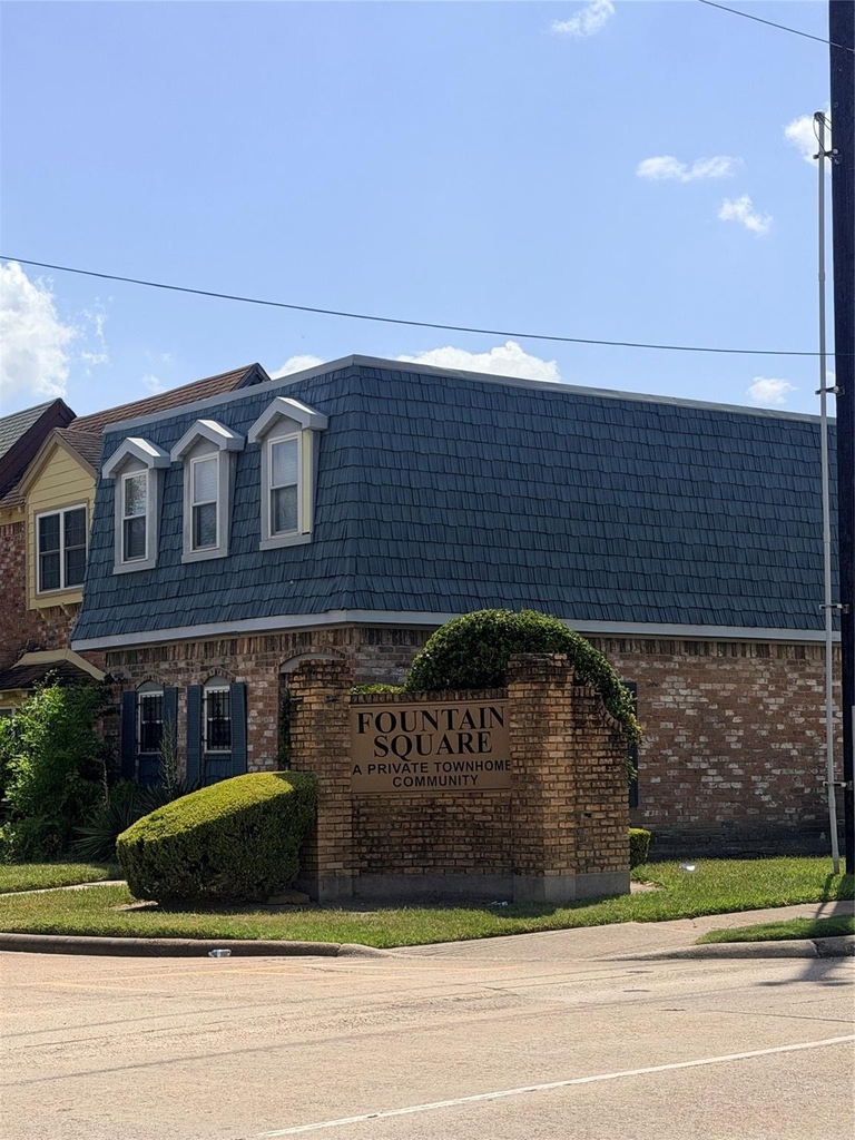 1351 Mardi Lane - Photo 0