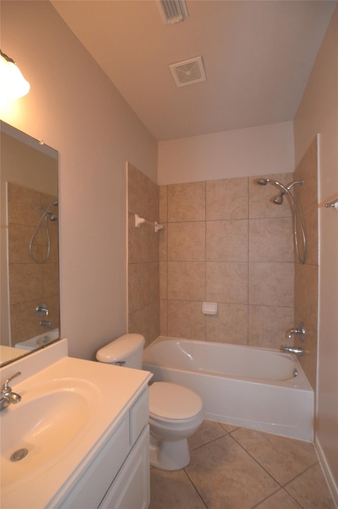 19415 Countryroad Drive - Photo 21