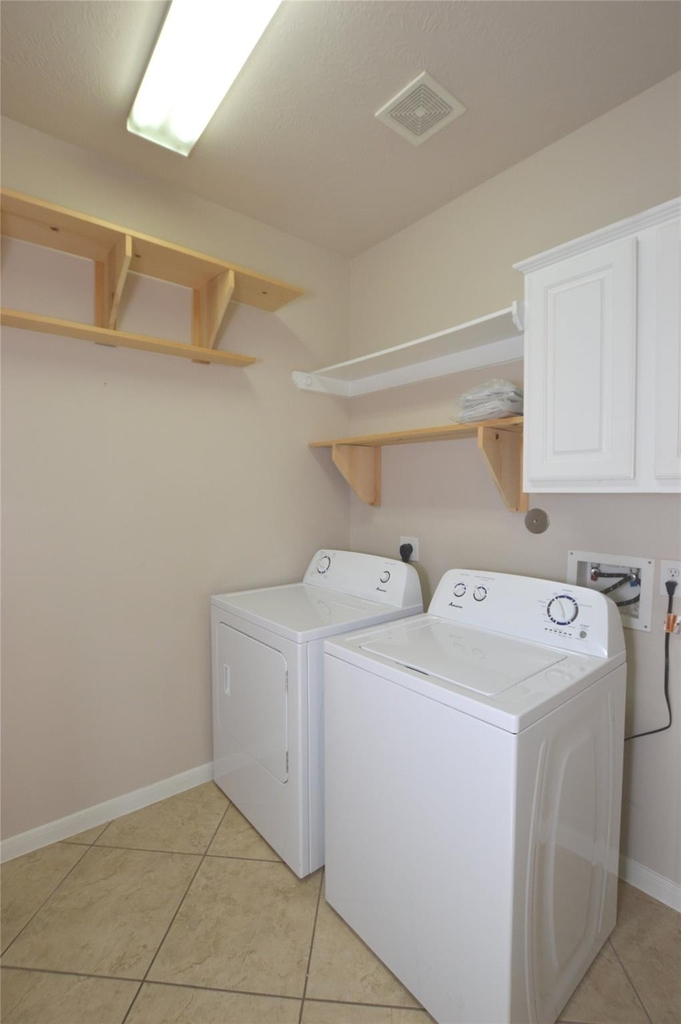 19415 Countryroad Drive - Photo 25