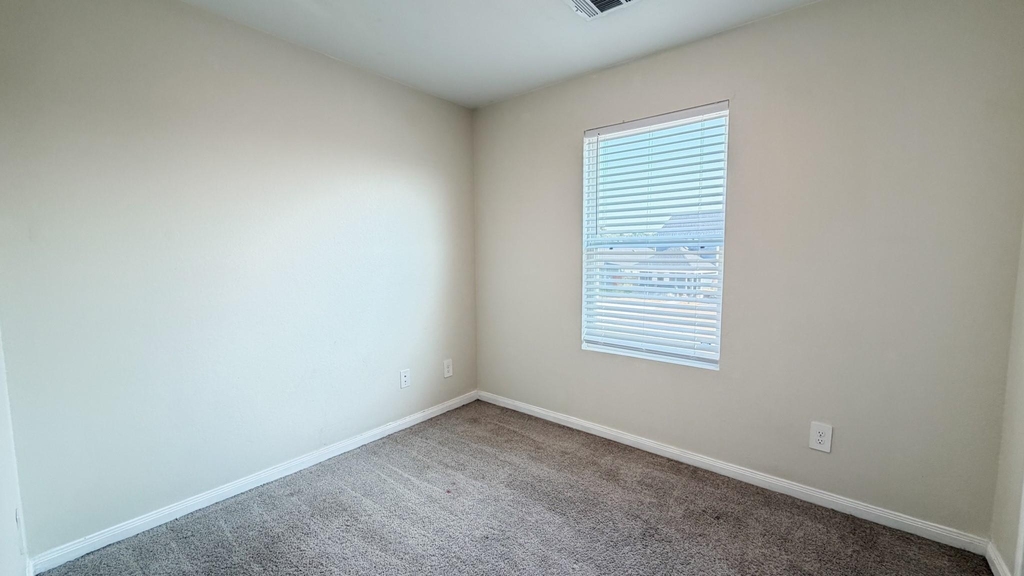 16451 Jasmine Marie Place - Photo 8