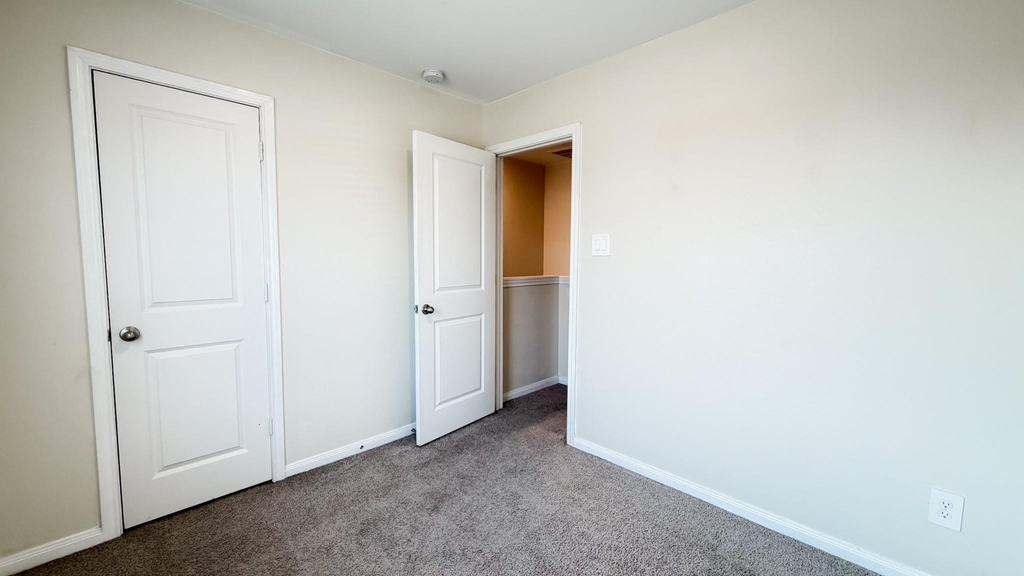 16451 Jasmine Marie Place - Photo 7