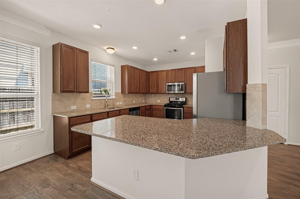 1850 Commons Hill Lane - Photo 15