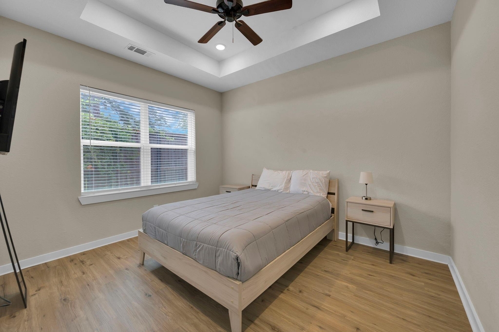 10317 Lake Road - Photo 9