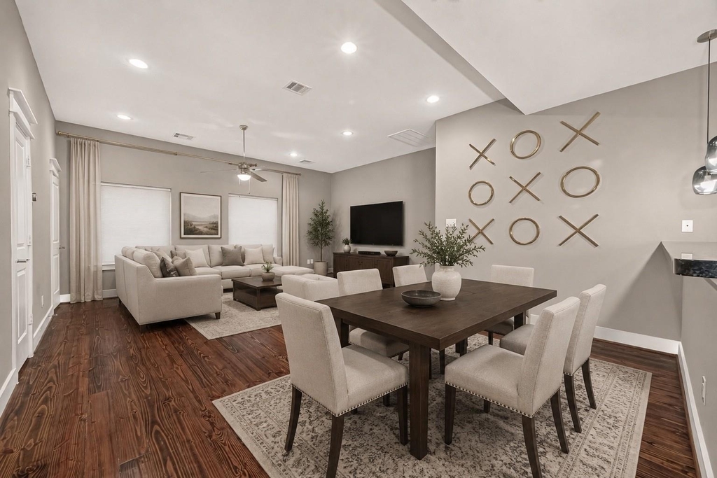 1510 Crockett Street - Photo 2