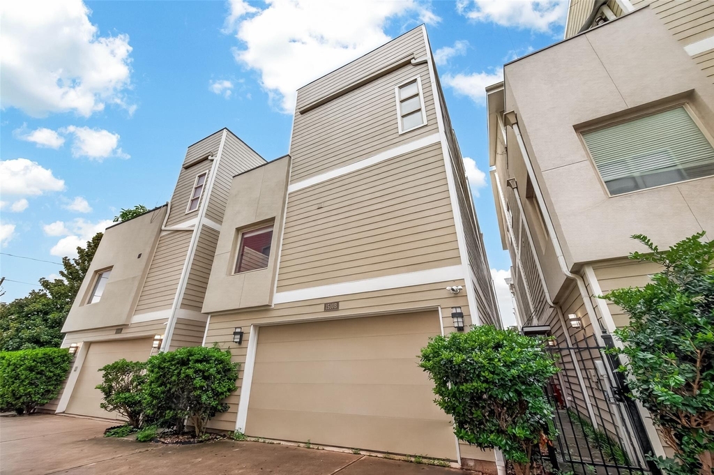 1510 Crockett Street - Photo 4