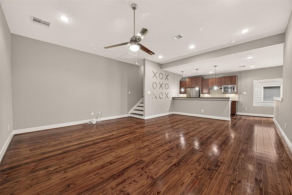 1510 Crockett Street - Photo 15