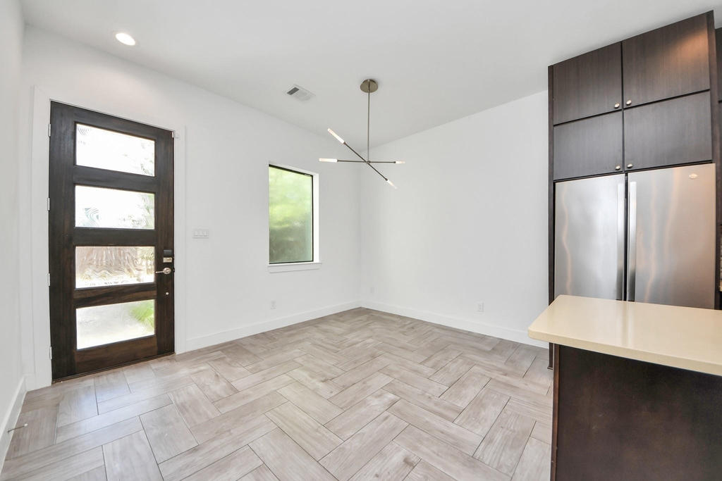 1703 Cedrocanna Lane - Photo 8
