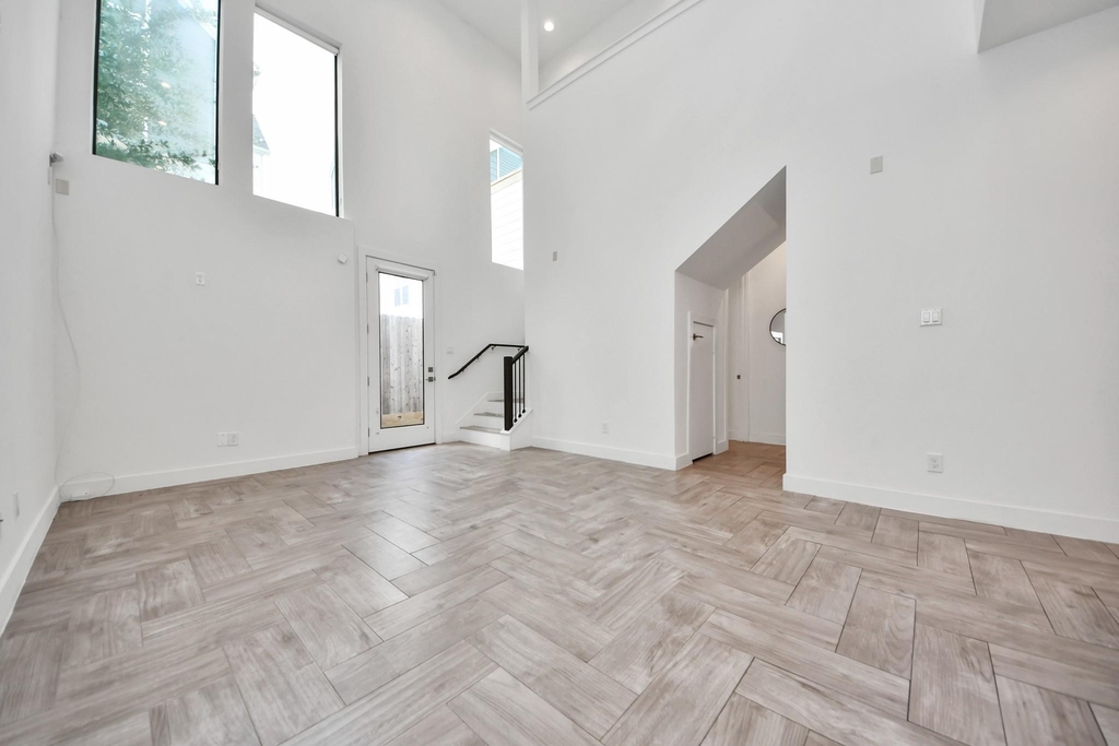 1703 Cedrocanna Lane - Photo 18