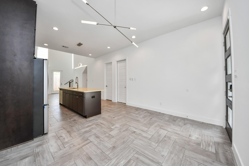 1703 Cedrocanna Lane - Photo 7