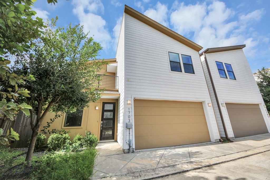 1703 Cedrocanna Lane - Photo 3