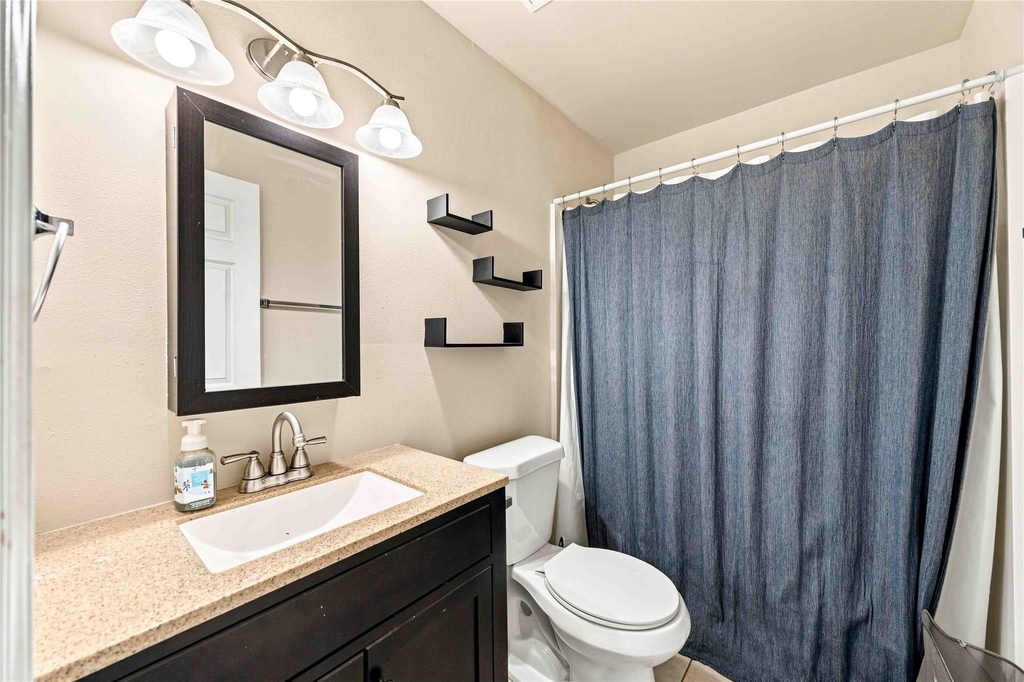 1814 Country Village Boulevard - Photo 14