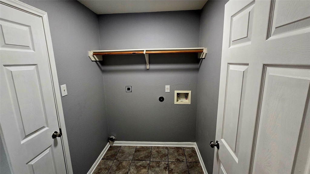 7122 Sunrise Hill Lane - Photo 9