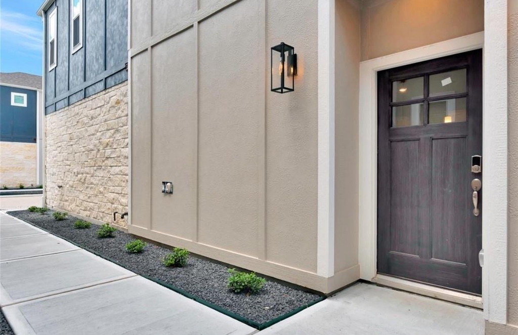 16104 Oregon Oak Drive - Photo 2