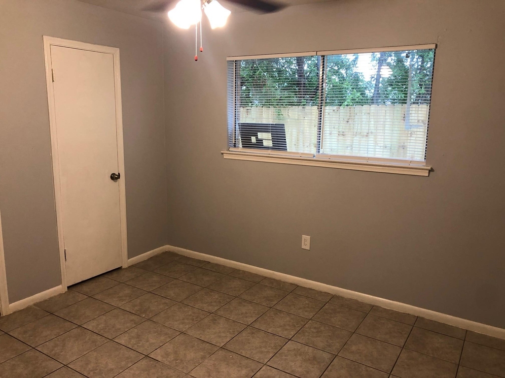 10510 Kiber Drive - Photo 9
