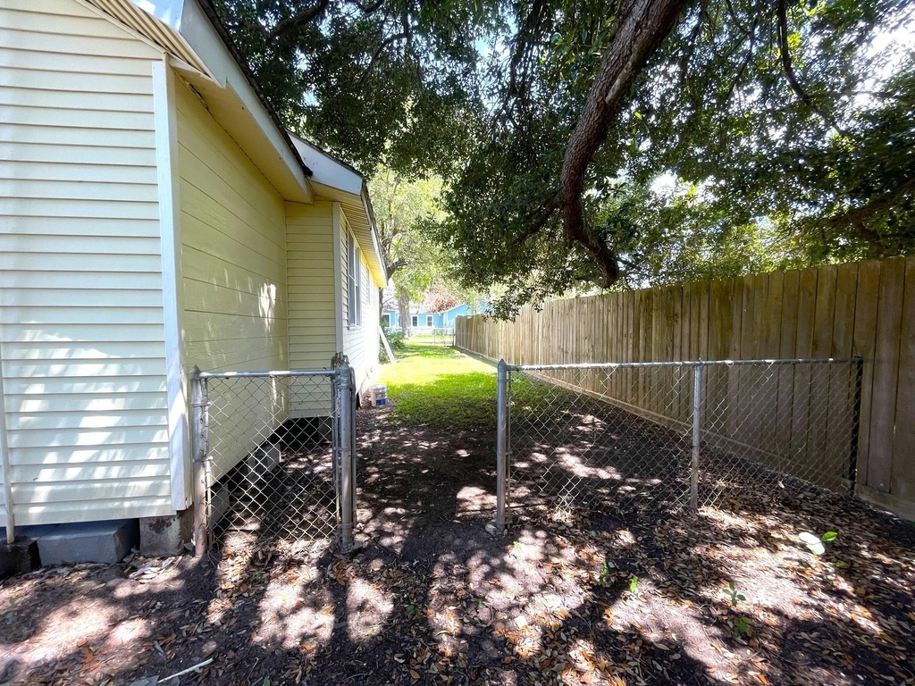 107 Sinclair Street - Photo 27
