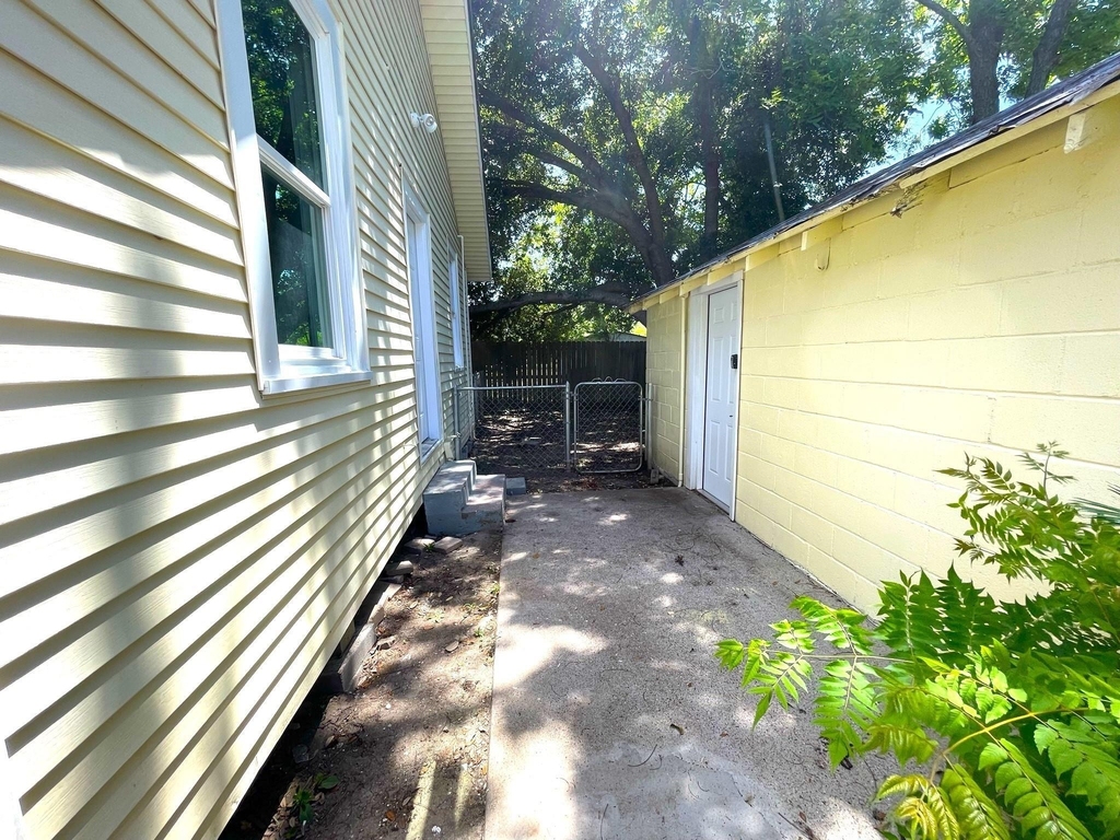107 Sinclair Street - Photo 26