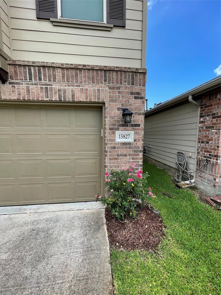 15827 Copper Oak Lane - Photo 4