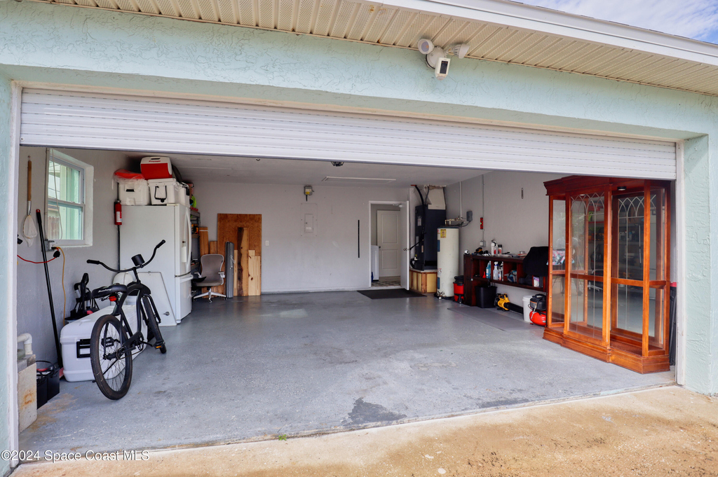 590 Coconut Street - Photo 18