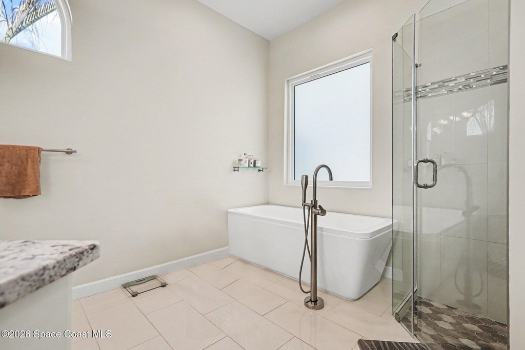 139 Cambridge Court - Photo 18