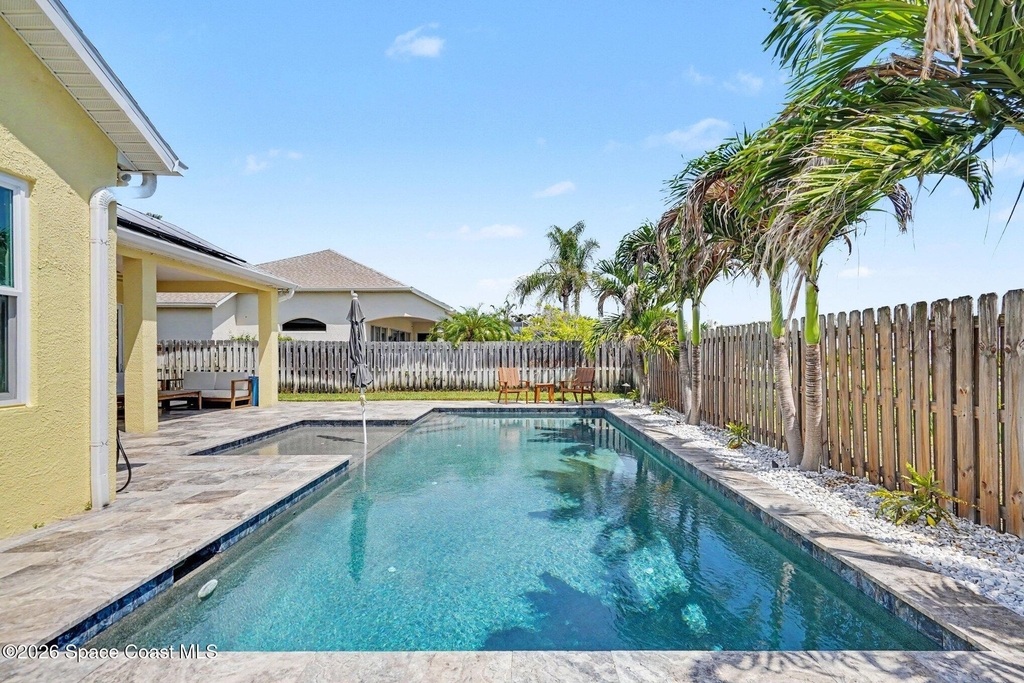 139 Cambridge Court - Photo 3
