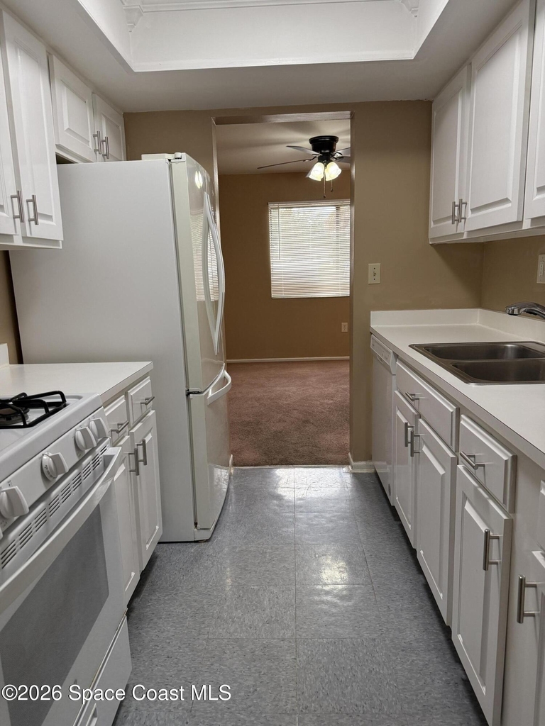 4857 Sisson Road - Photo 5