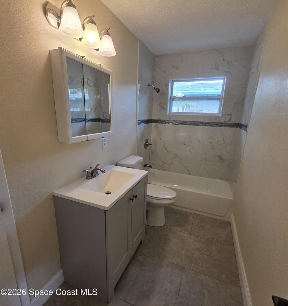 621 S Georgia Avenue - Photo 10
