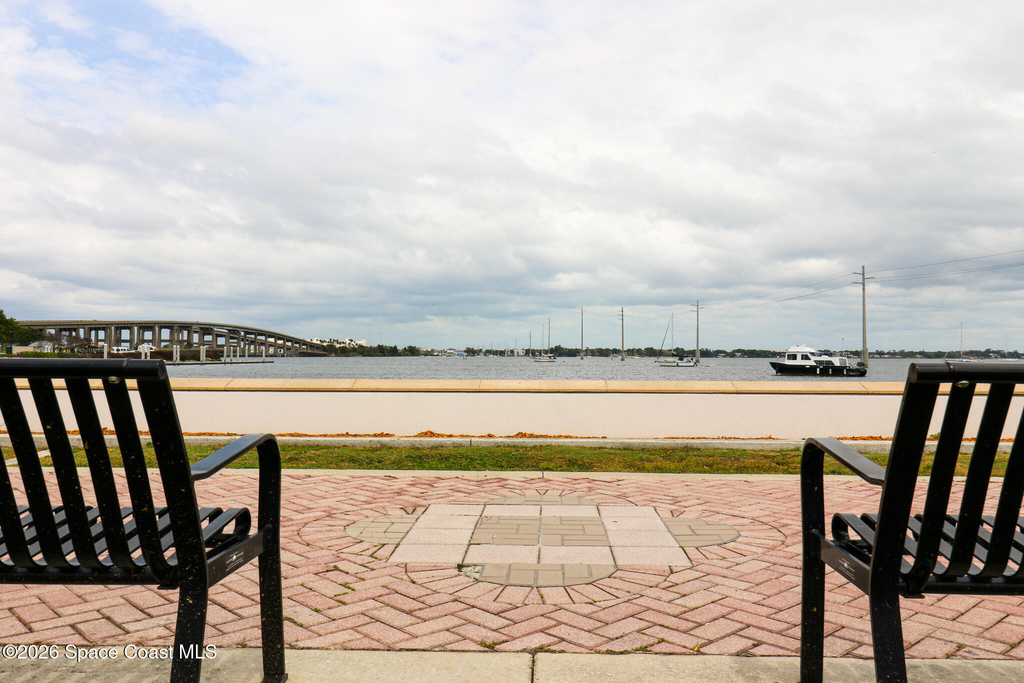 44 Barton Avenue - Photo 33