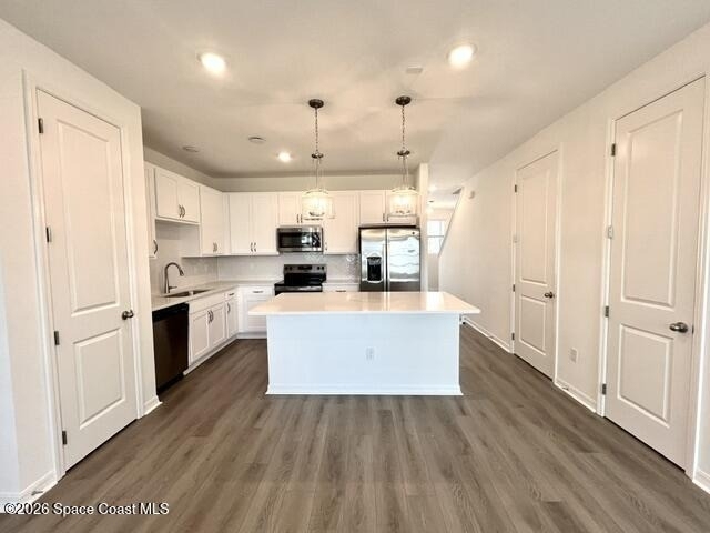 1239 Bluewater Lane - Photo 7