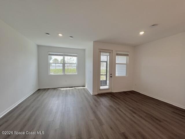 1239 Bluewater Lane - Photo 4