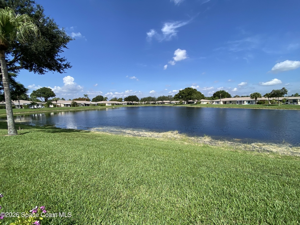 8777 Warwick Drive - Photo 22