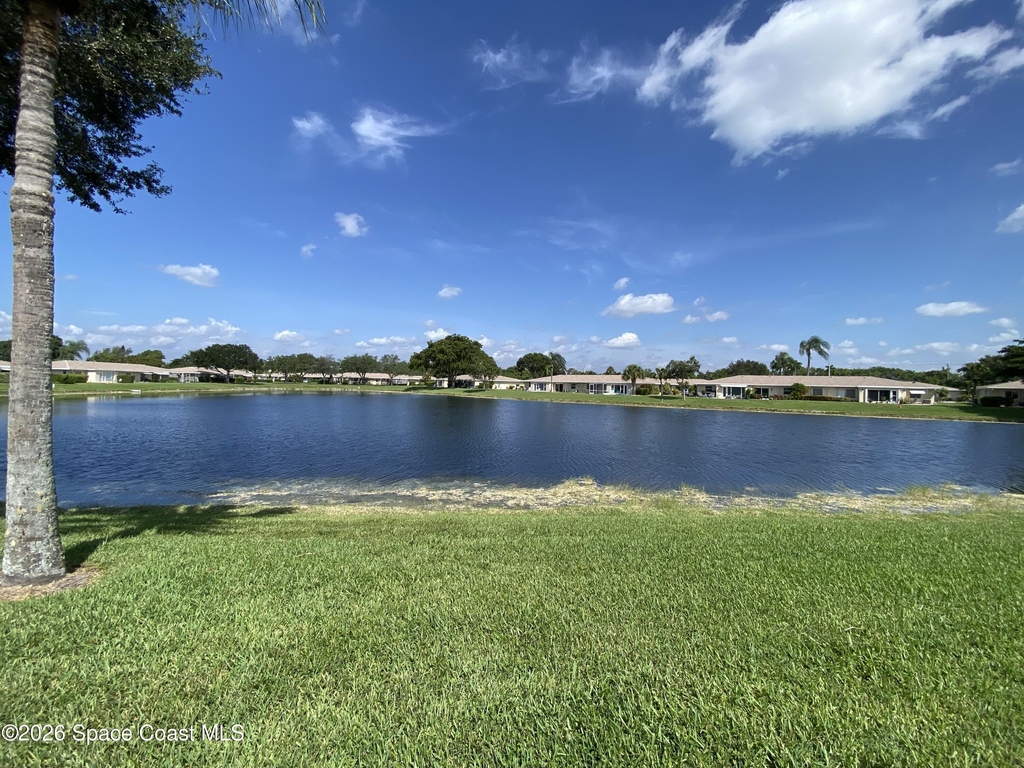 8777 Warwick Drive - Photo 20